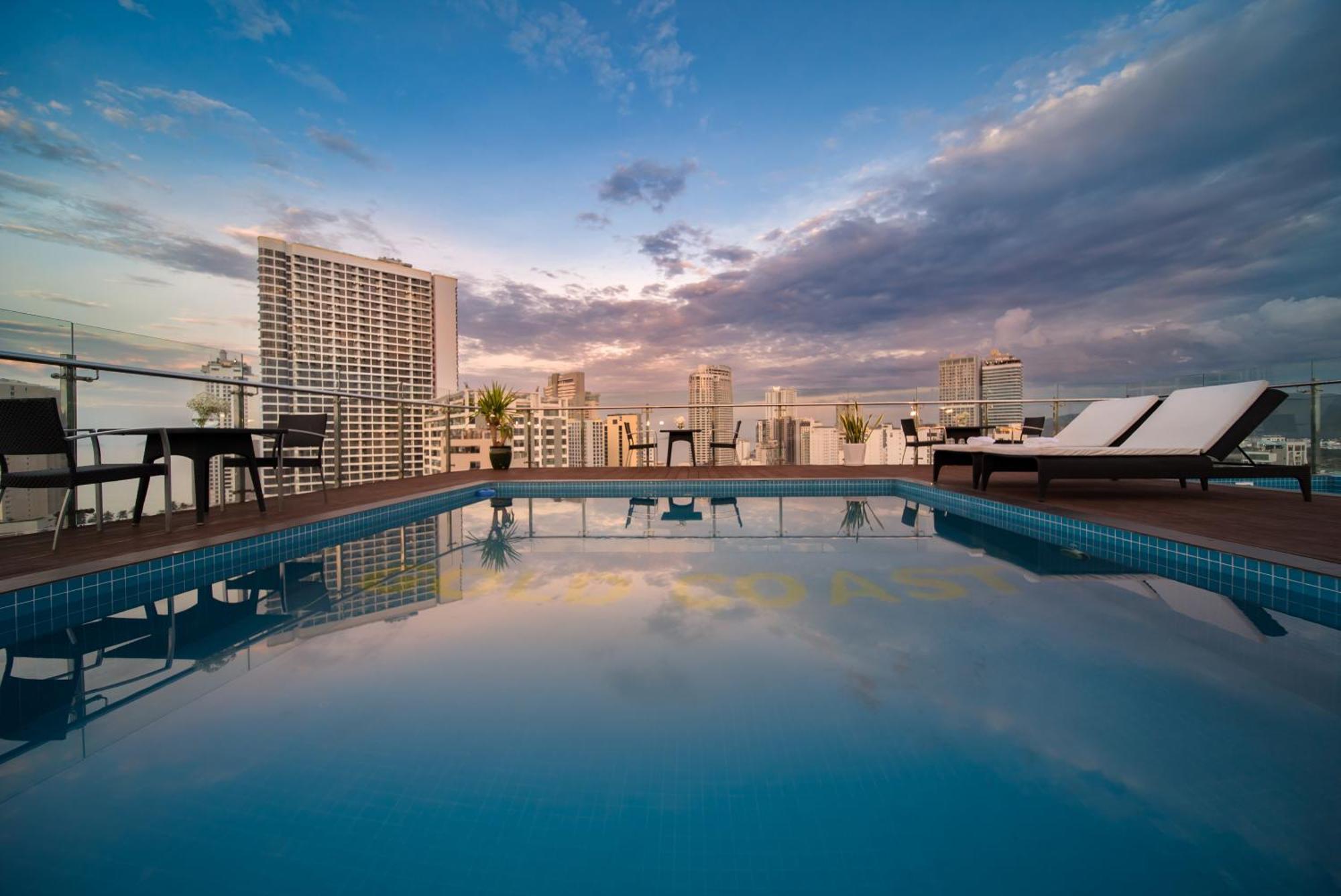Goldcoast Hotel Να Τρανγκ Εξωτερικό φωτογραφία