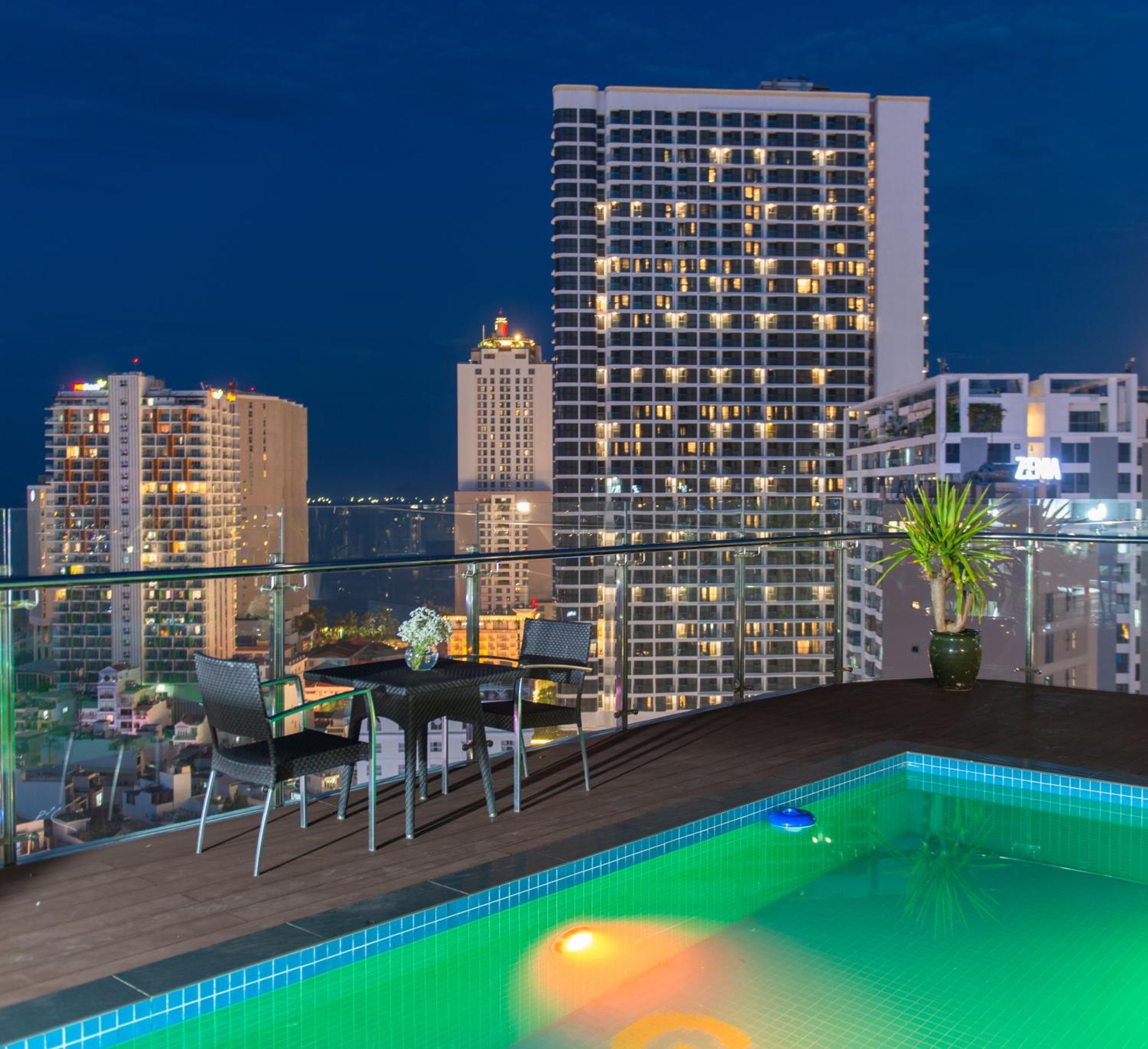 Goldcoast Hotel Να Τρανγκ Εξωτερικό φωτογραφία