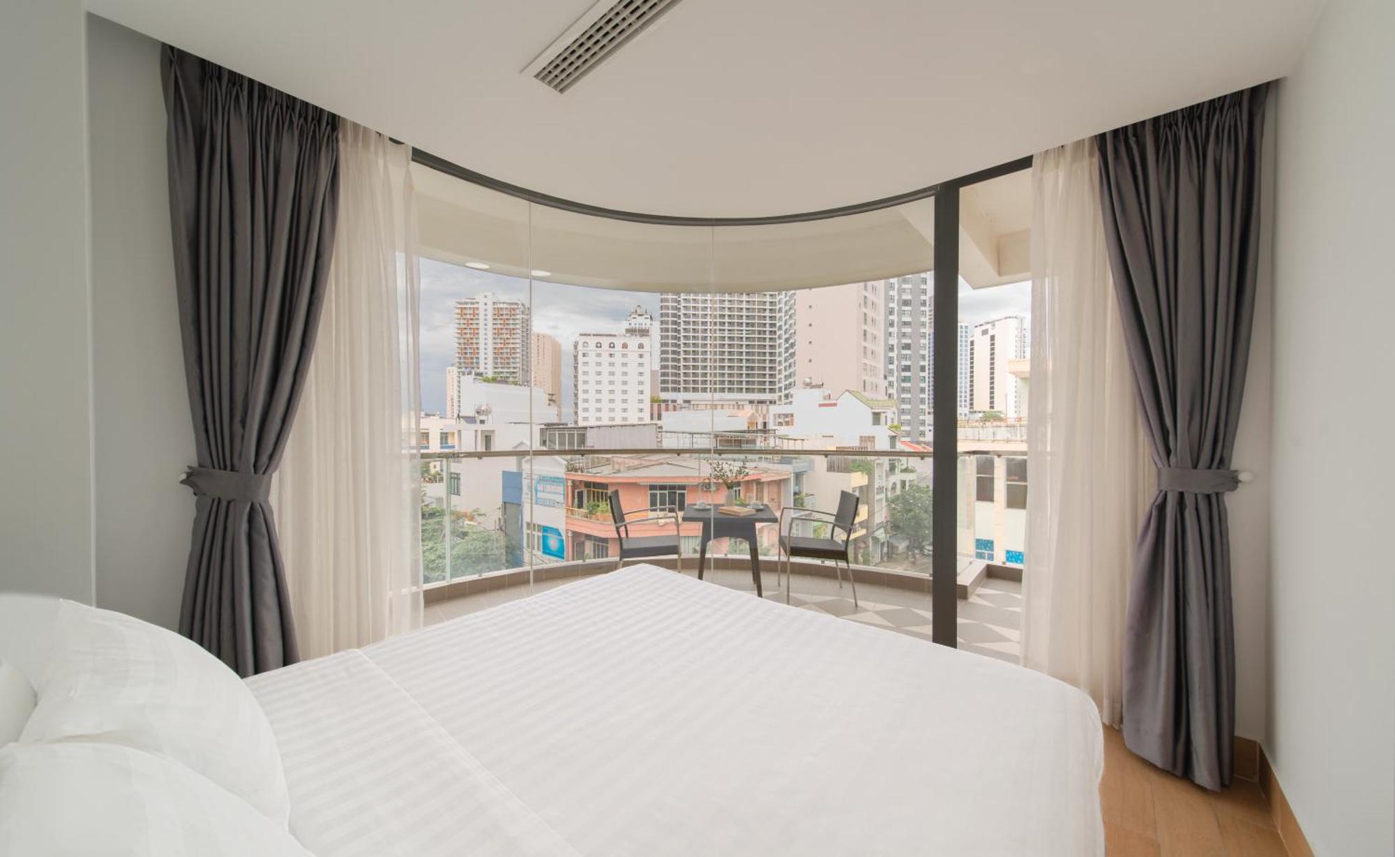 Goldcoast Hotel Να Τρανγκ Εξωτερικό φωτογραφία