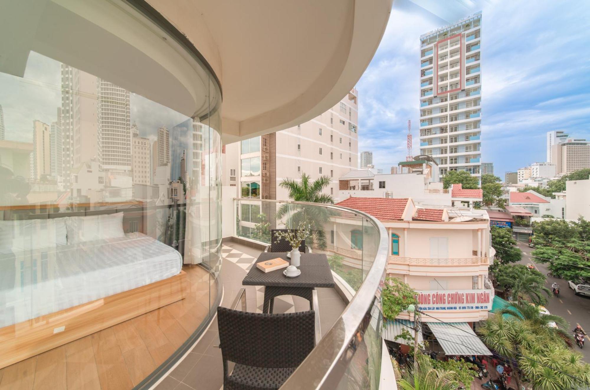 Goldcoast Hotel Να Τρανγκ Εξωτερικό φωτογραφία