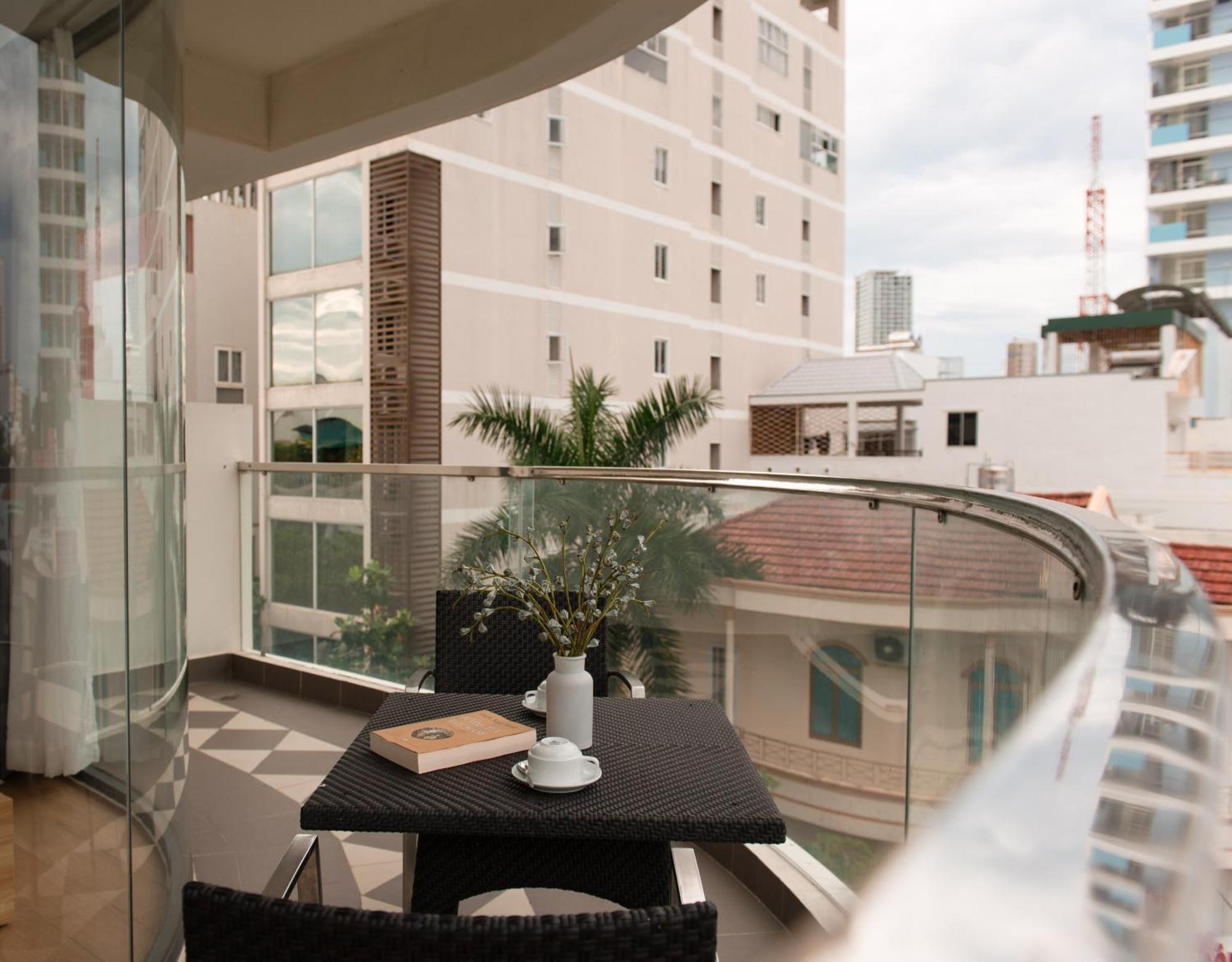 Goldcoast Hotel Να Τρανγκ Εξωτερικό φωτογραφία